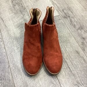 Hey Girl By Corkys Spice It Up Ankle Boots Size 6